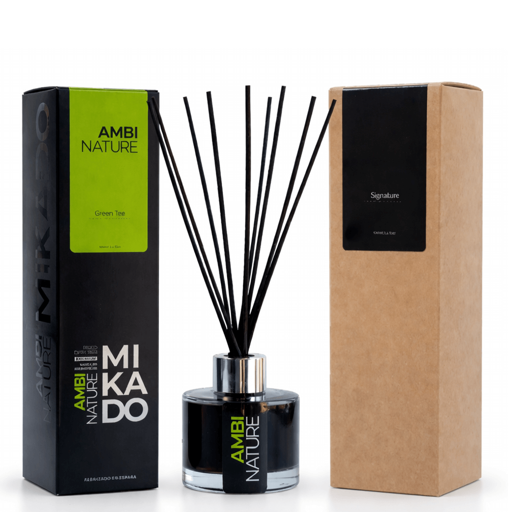 Ambientador Liquido Varitas Sticks da Ambinature MIKADO com embalagem preta e dourada.