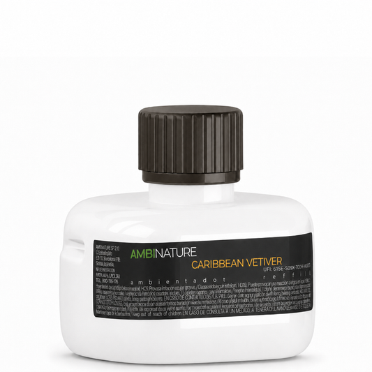 Ambientador Líquido Elétrico Recarga CARIBBEAN VETIVER em frasco branco com tampa escura.