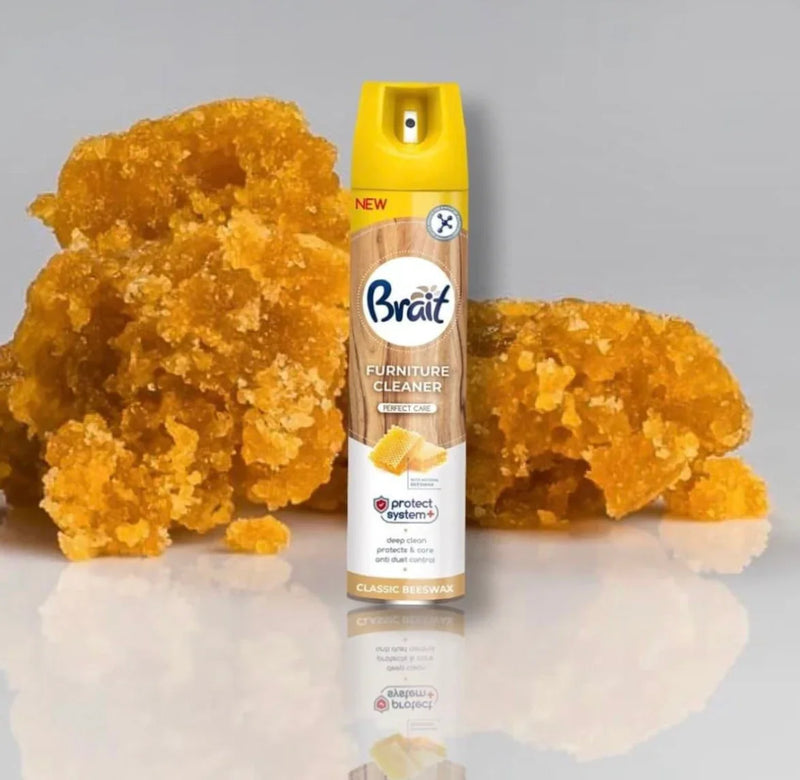 imagem publicitária de Spray para Limpeza de Móveis Aerossol 300ml