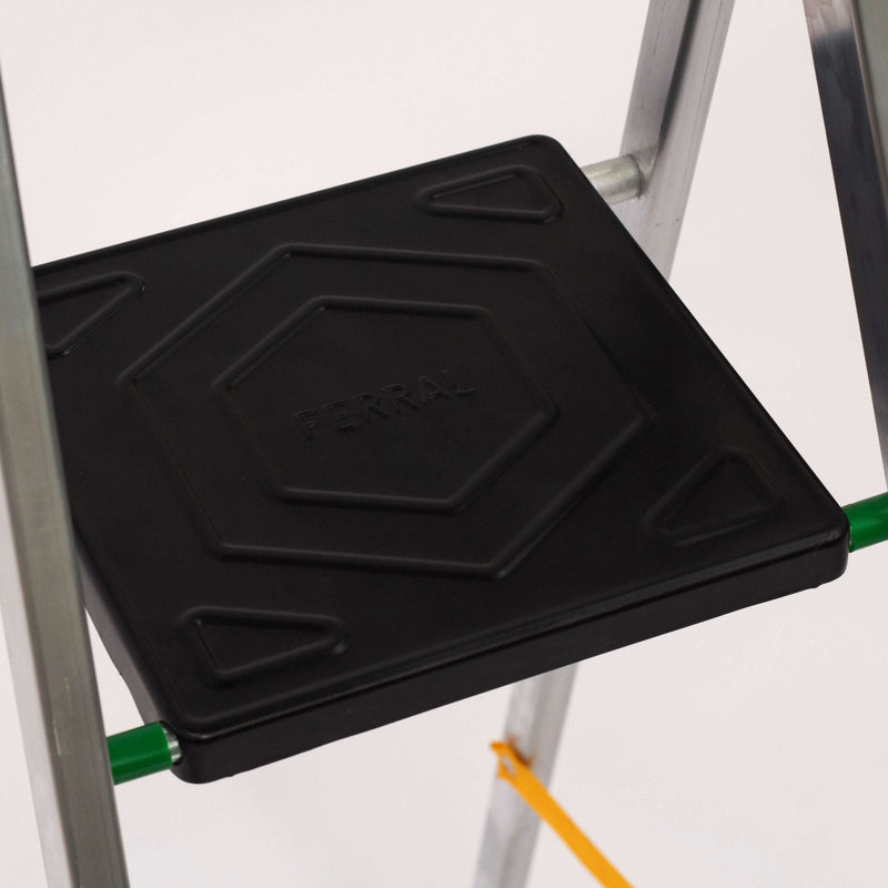 Escadote de Alumínio Profissional | 3/6/7/8 Degraus