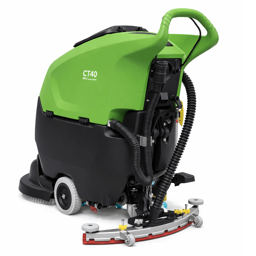Máquina Lavadora de Pavimentos IPC CT40 MK2 em ação, com design robusto e eficiente para limpeza de pavimentos em ambientes profissionais