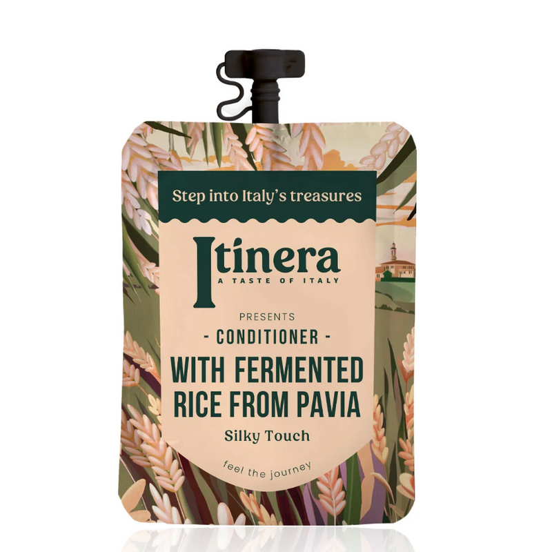 Condicionador de Cabelo Vegan ITINERA Sachê 30ml com arroz fermentado, embalagem de viagem amigável, toque sedoso.