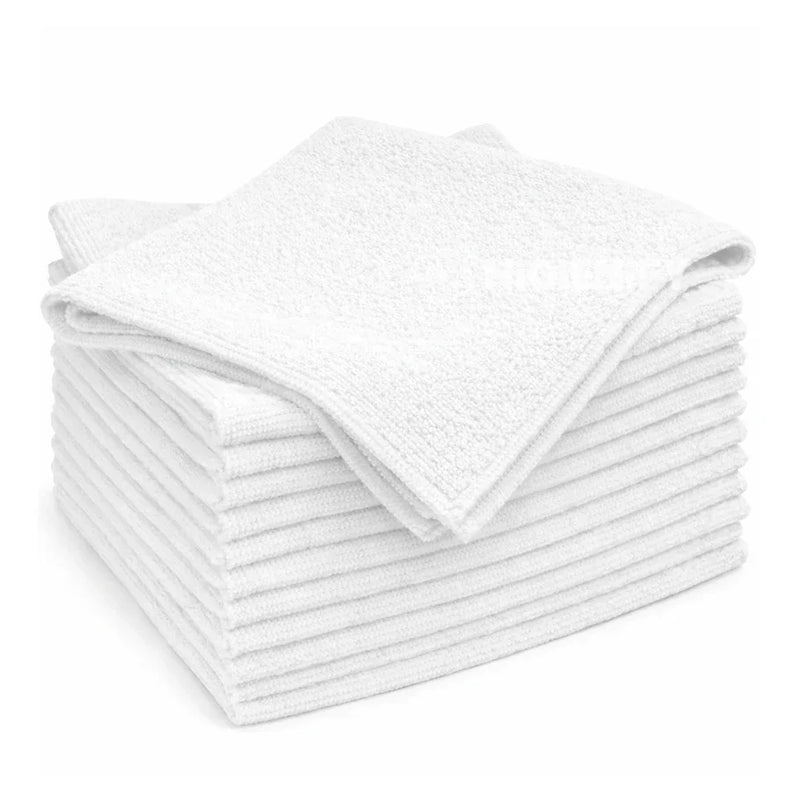 Pano Microfibra Multiusos Branco T-32 empilhados, pack com 12 unidades, ideal para limpeza em diversas superfícies.