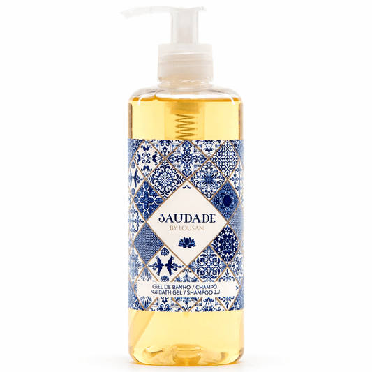 SAUDADE GEL DE BANHO E CHAMPÔ em embalagem com design colorido e bomba dosadora, ideal para higiene diária de hospedes em hotéis e alojamentos locais
