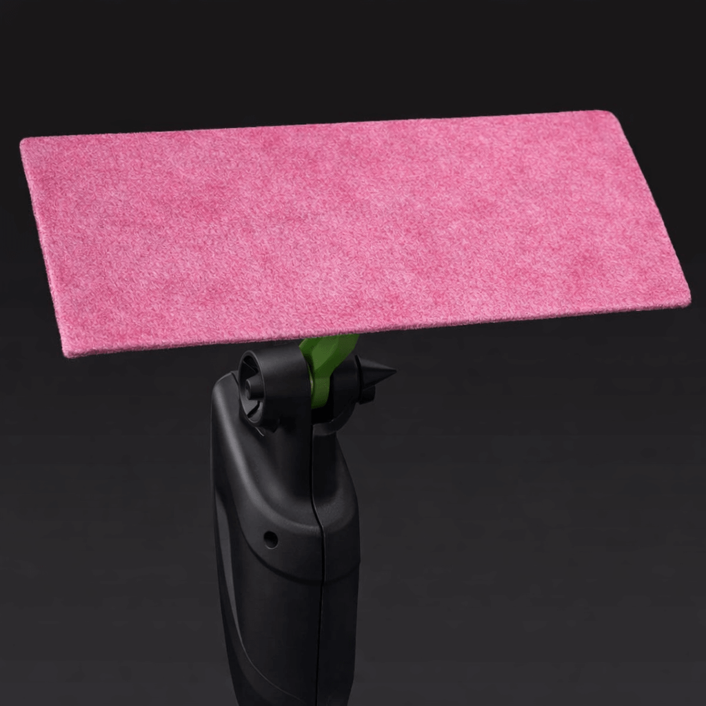 Película Adesiva para Pó PULEX CLEANO SUPER STICKY em uso para remoção de sujidade