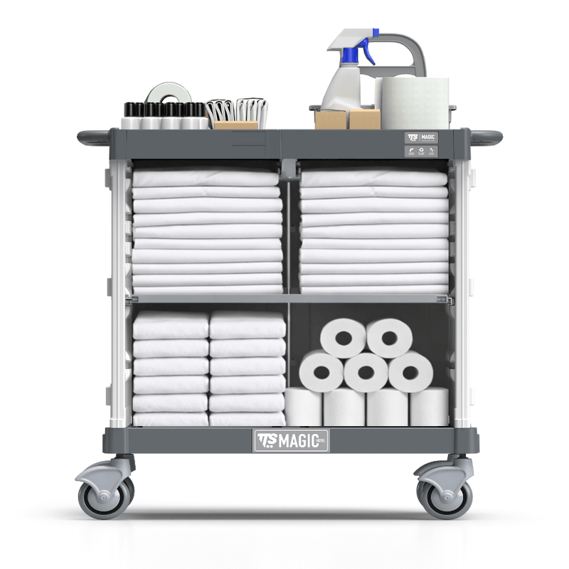 Carrinho Serviço Housekeeping TTS com toalhas limpas e produtos de higiene para hotelaria.